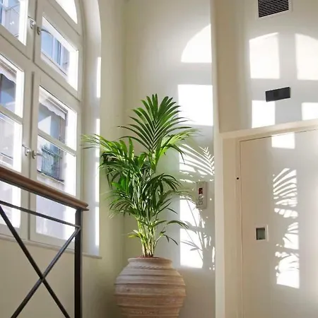 Διαμέρισμα Four Streets - Luxury In